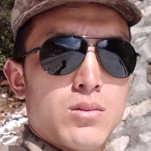 一颗红心两手准备