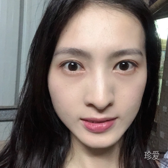 开朗女人