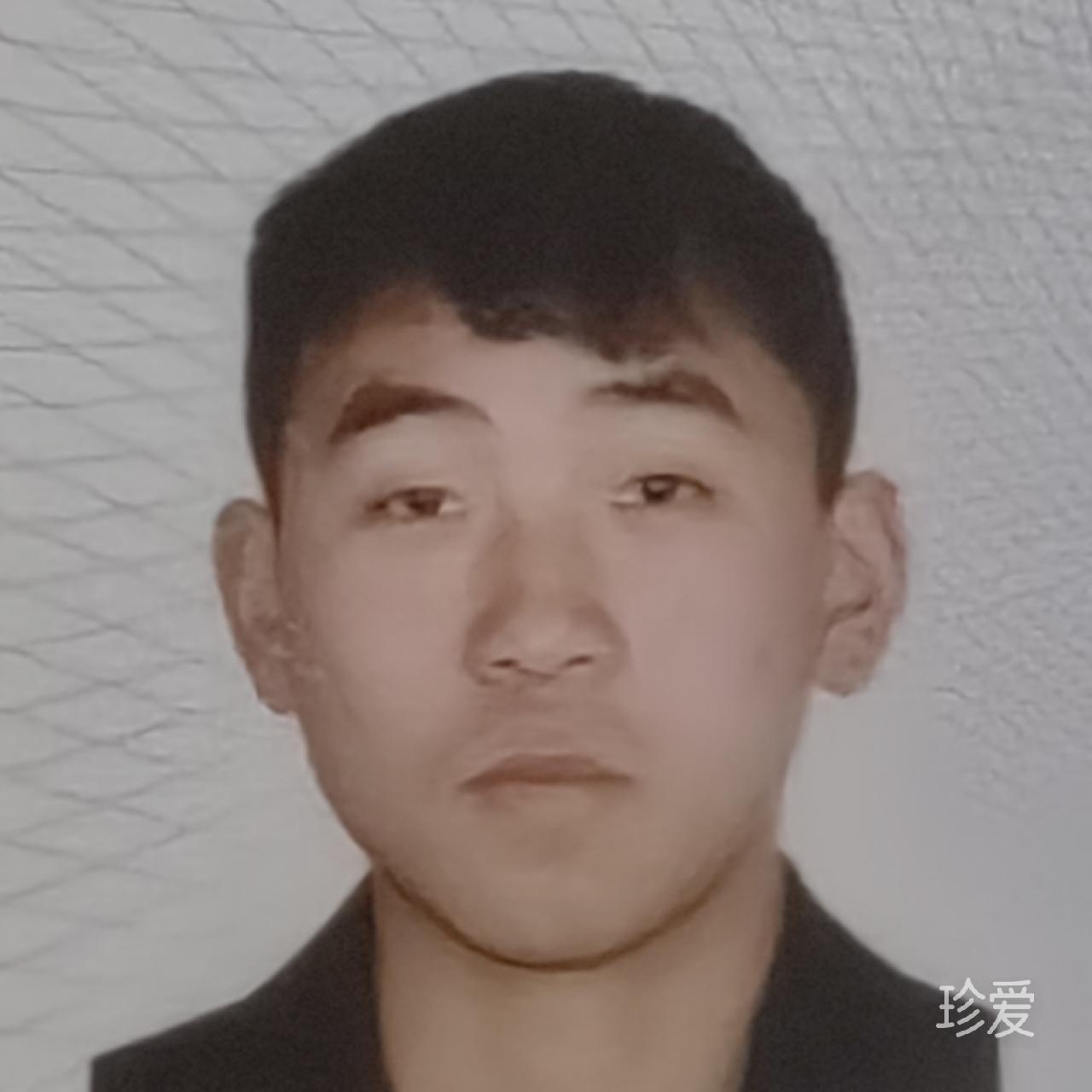 假人假面假世界