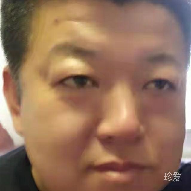 山涧中的一块顽石