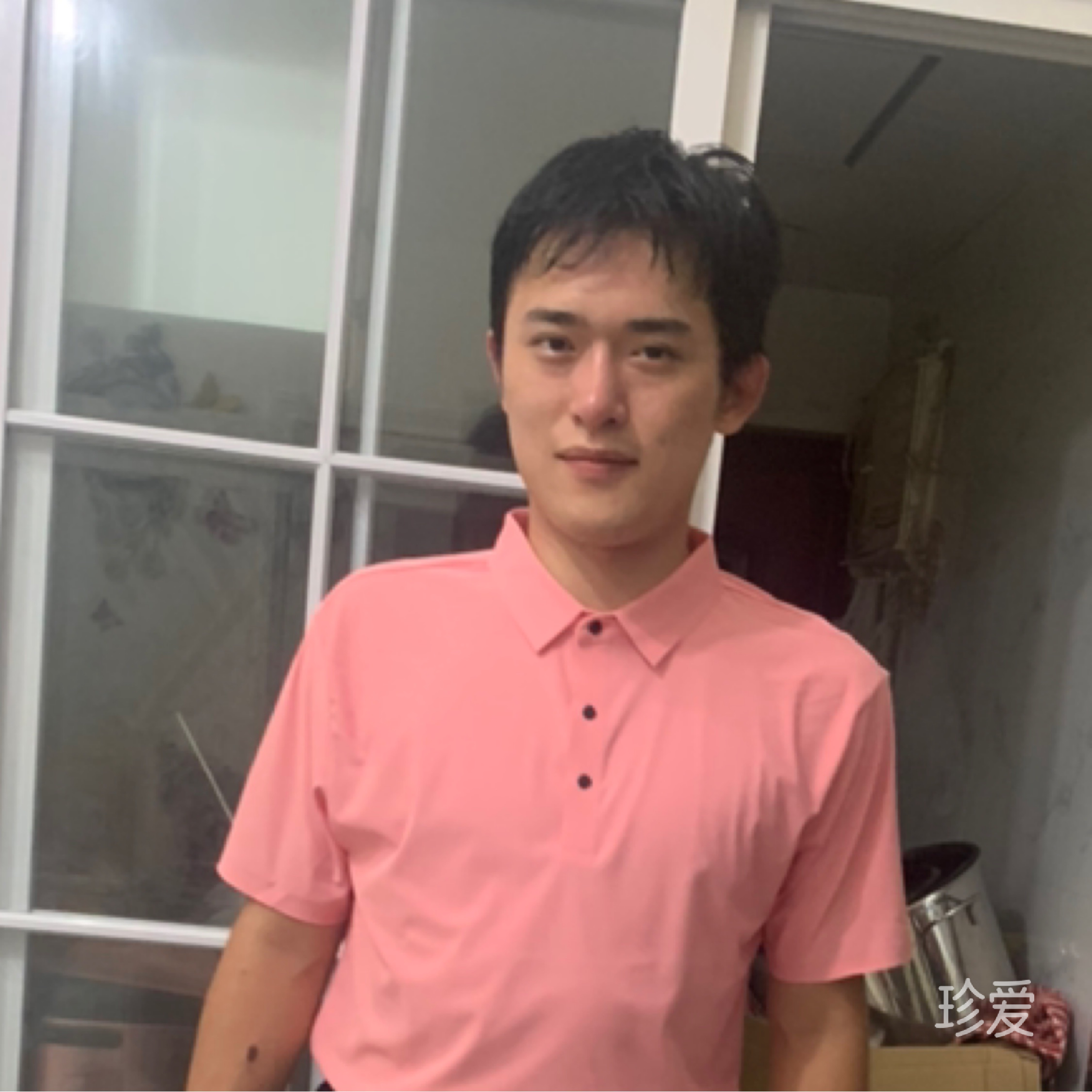 小楼一夜听春雨