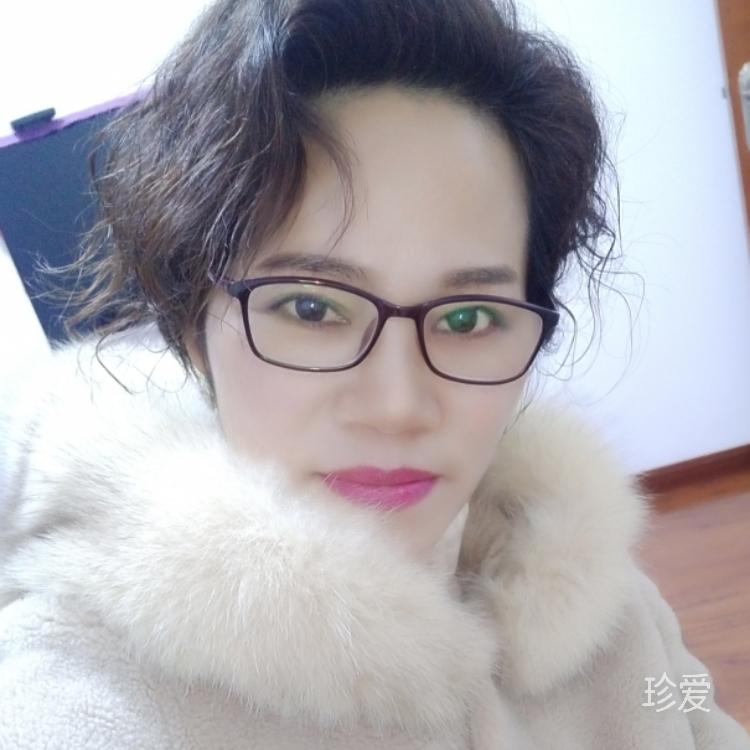 应该甜美的笑了