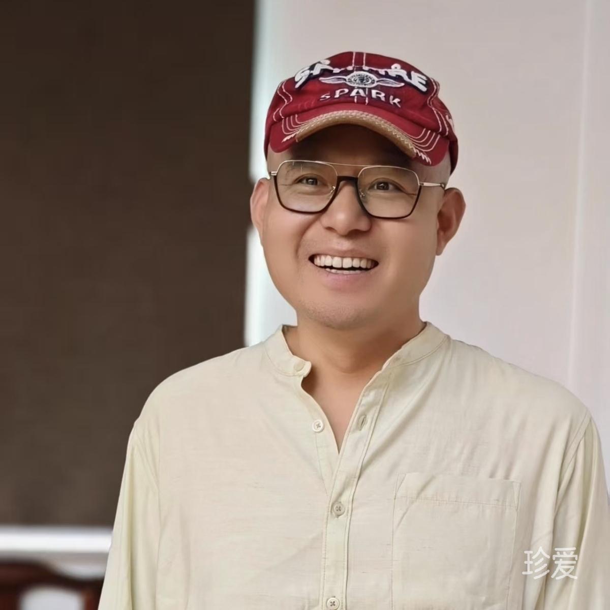 羽铖