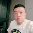 一身休閑夾個(gè)包