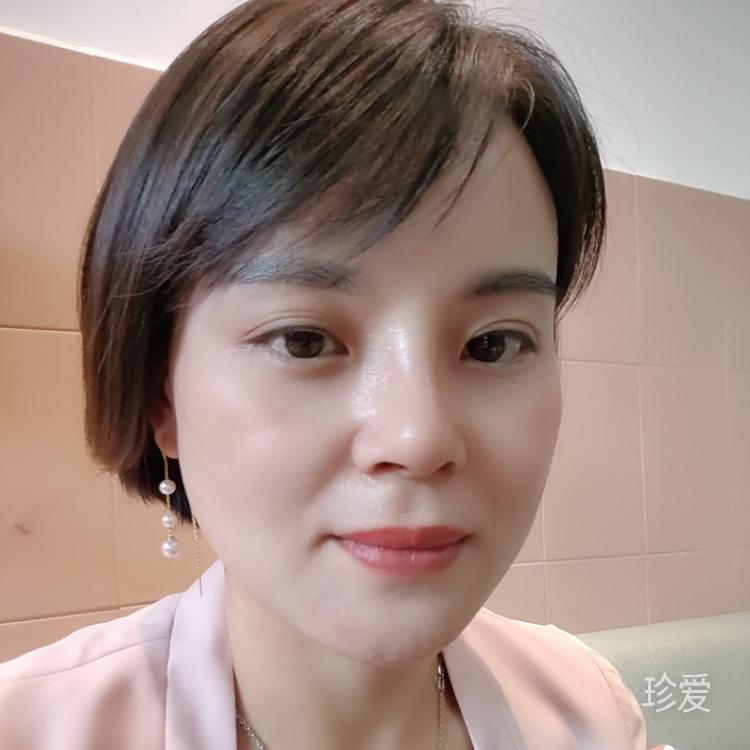 伍玥红
