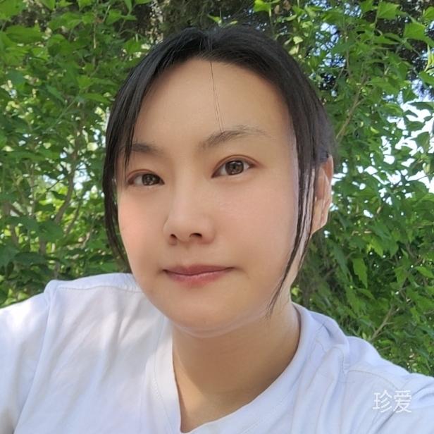 睡懒觉的猫
