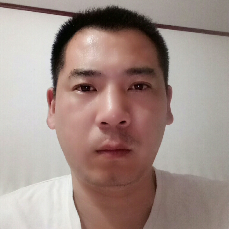 期待故鄉(xiāng)的云