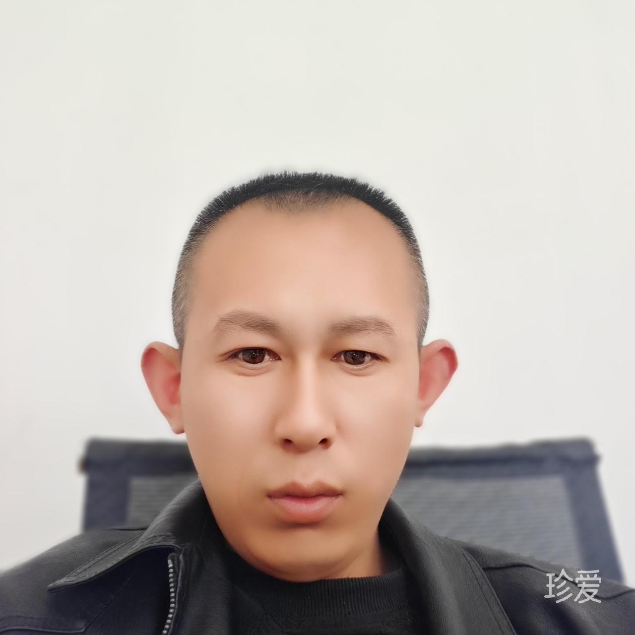 笑容背后的眼泪
