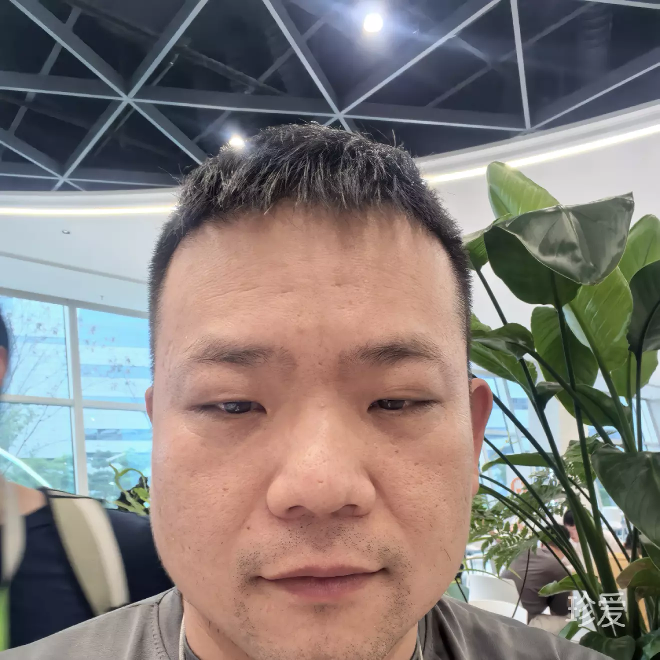 方杰