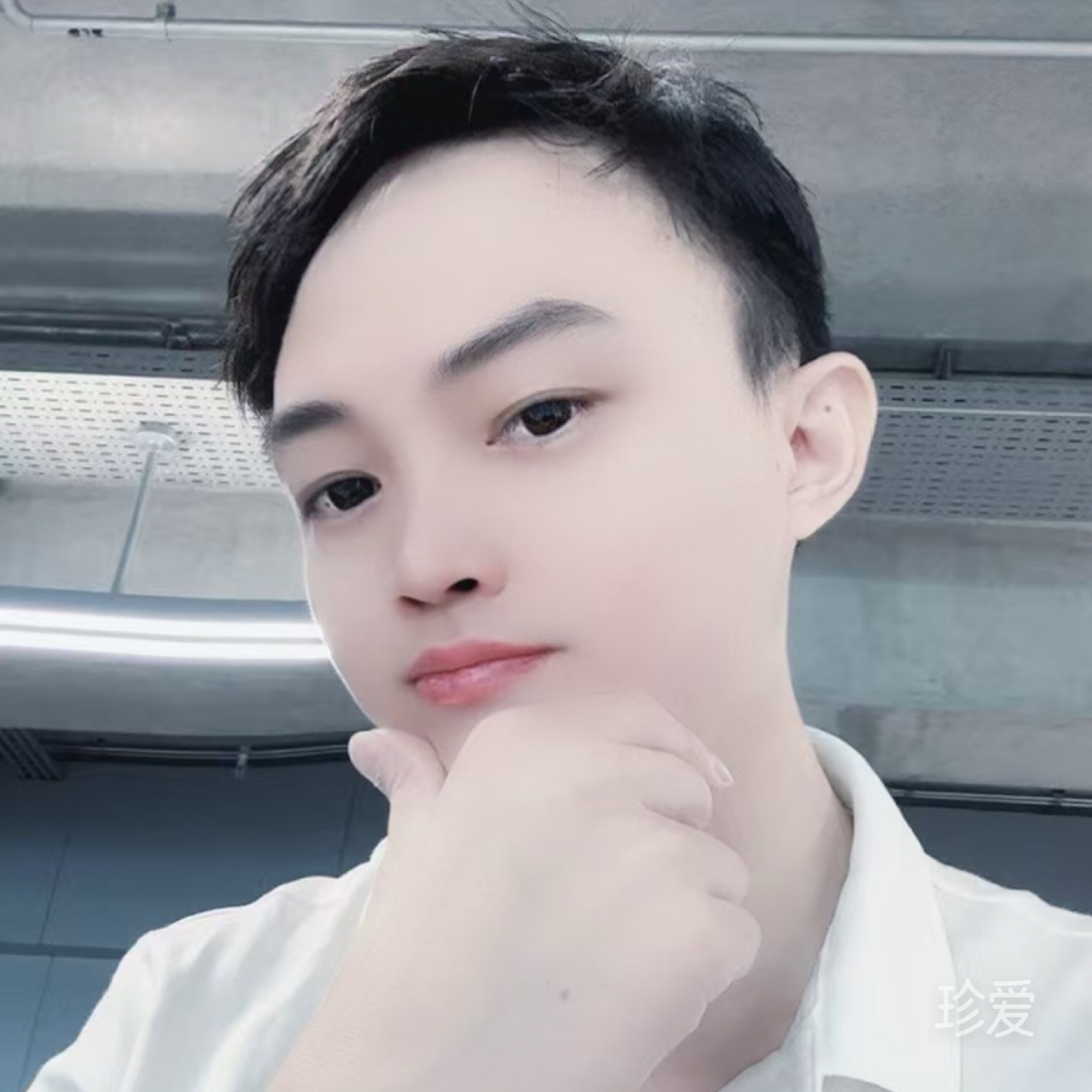 陈龙腾
