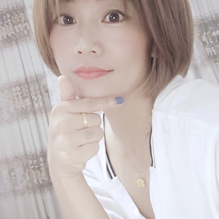 一個(gè)人變了