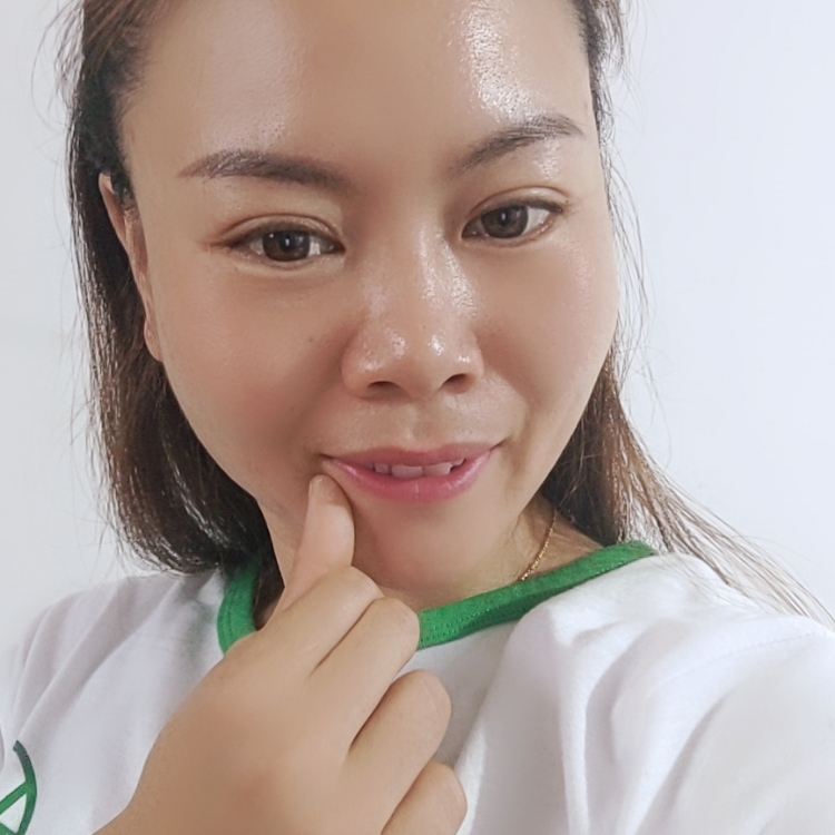 隨風(fēng)的落葉