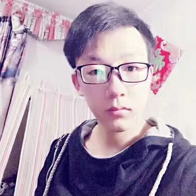 晚上孤寂的男人