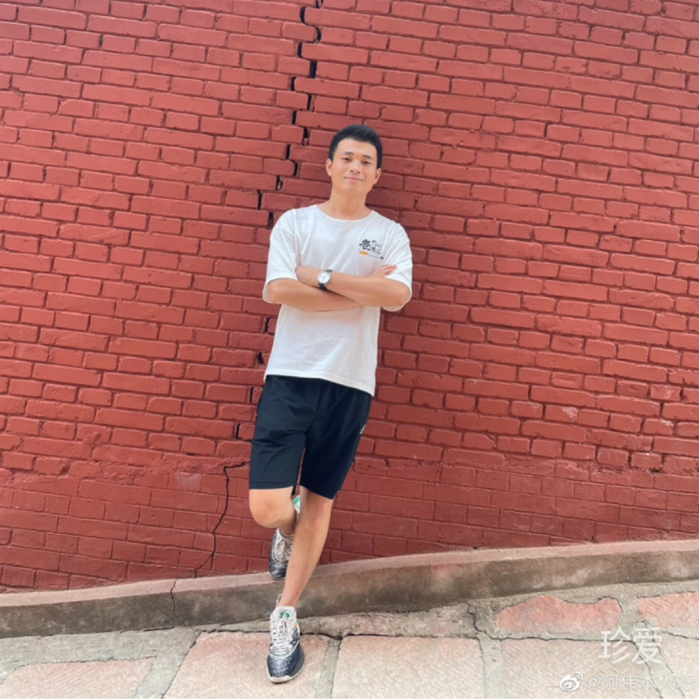 隔壁爱运动的小李