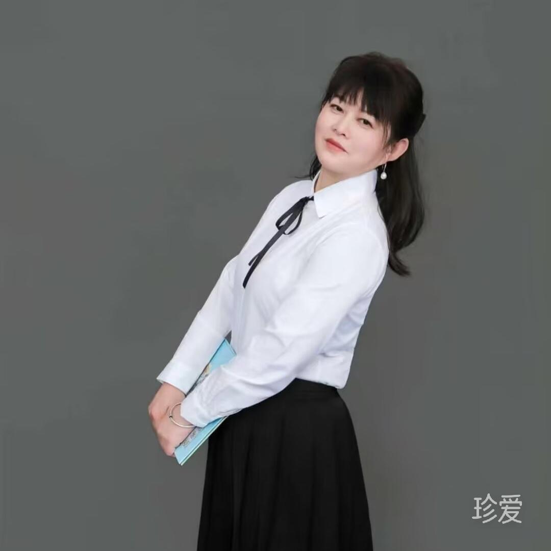雨中百荷