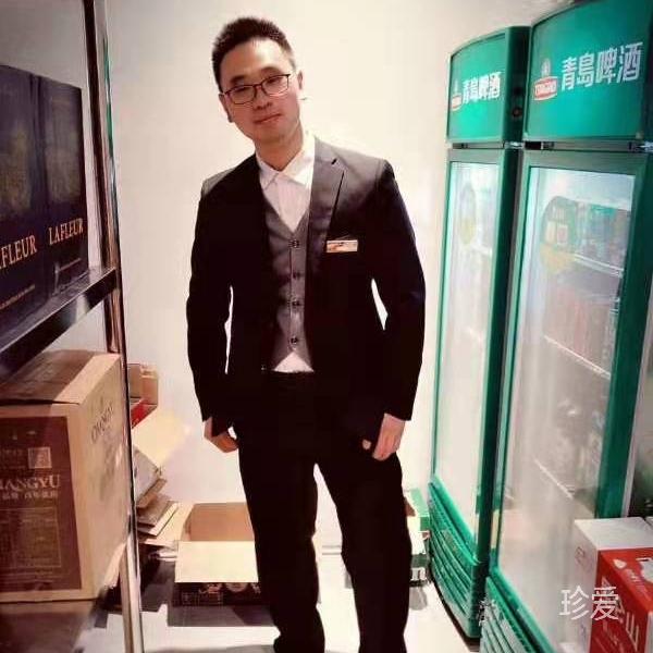 一抹小楼烟雨笑