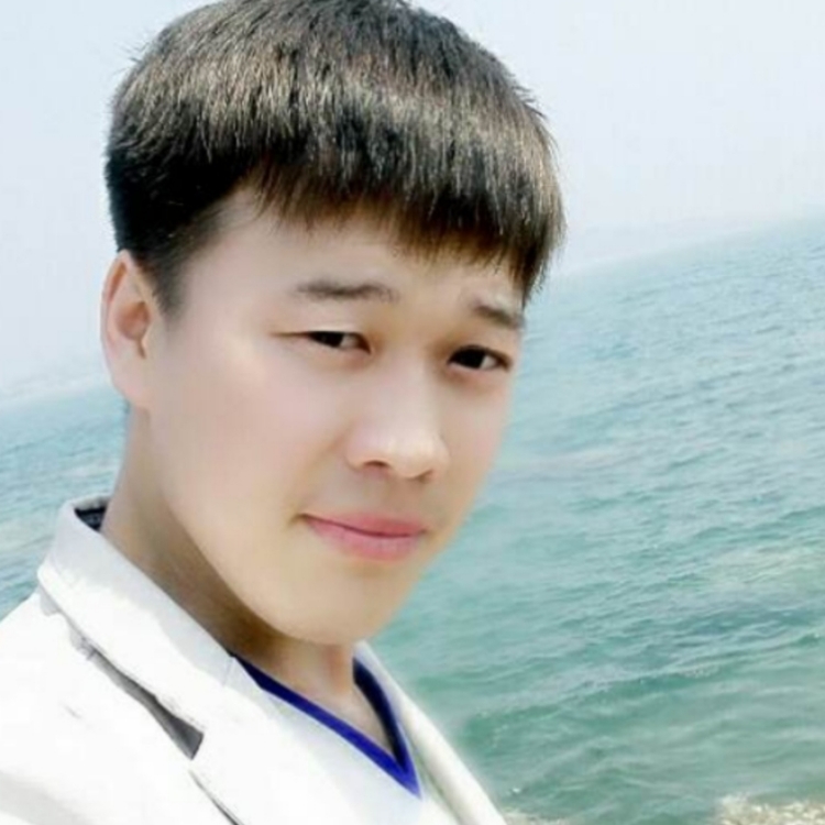 阳光倾辰