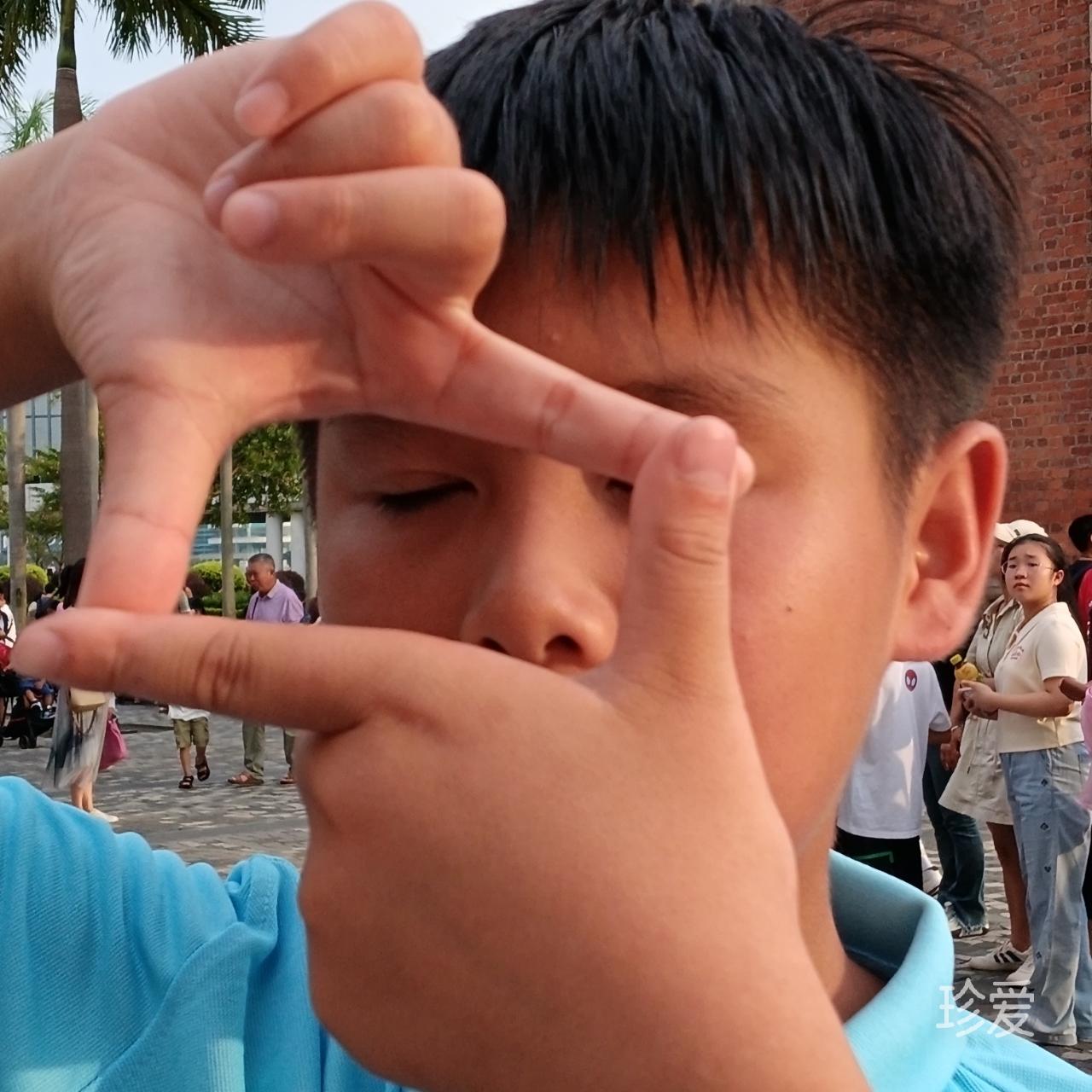 亮哥