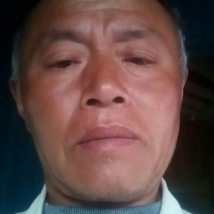 綠水青山彭世華