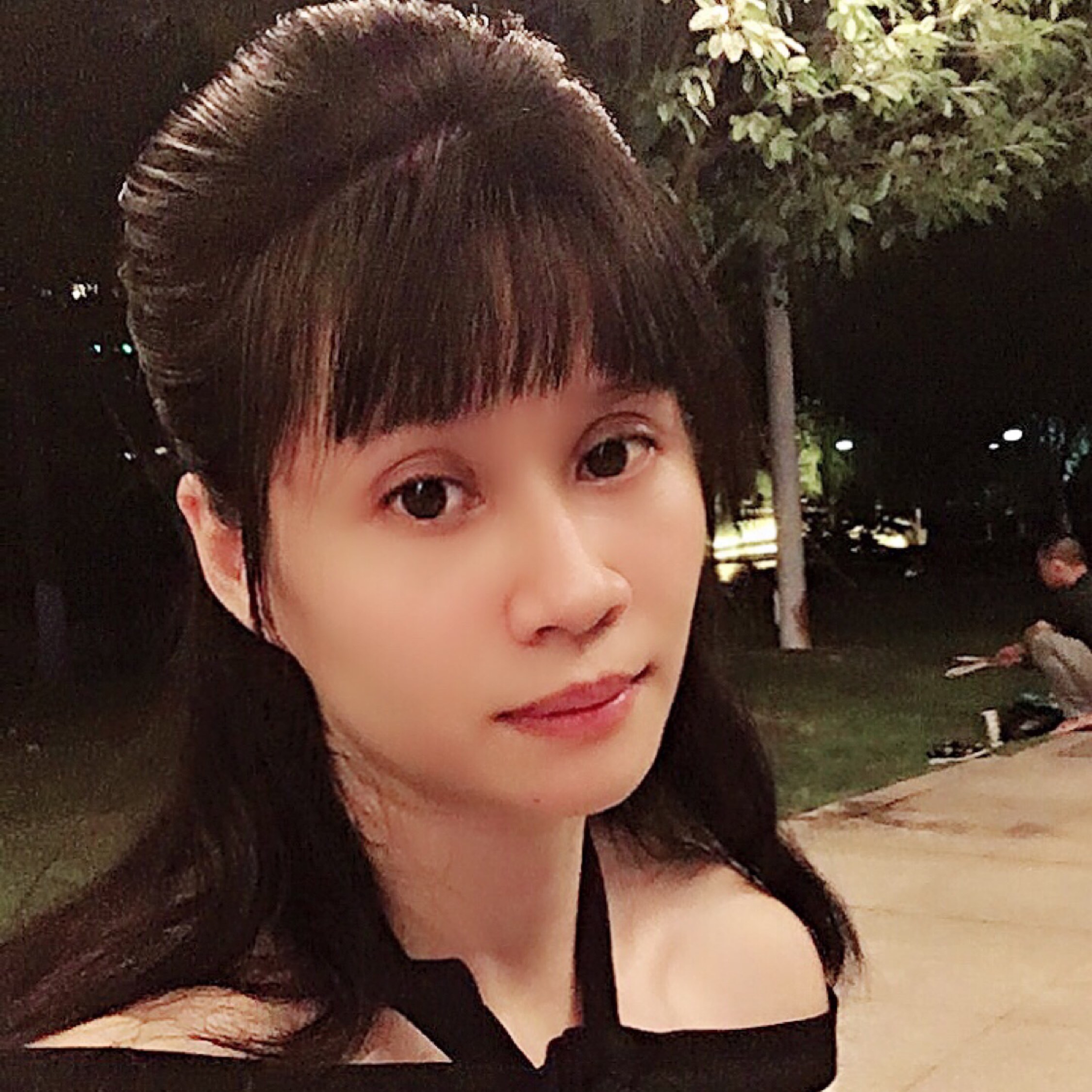 不平凡的小女人