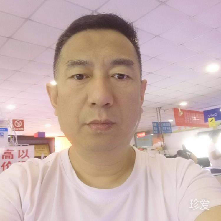 遠(yuǎn)離家鄉(xiāng)