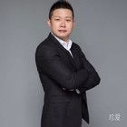 堅(jiān)持超越