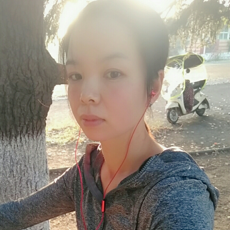 不是玫瑰是月季