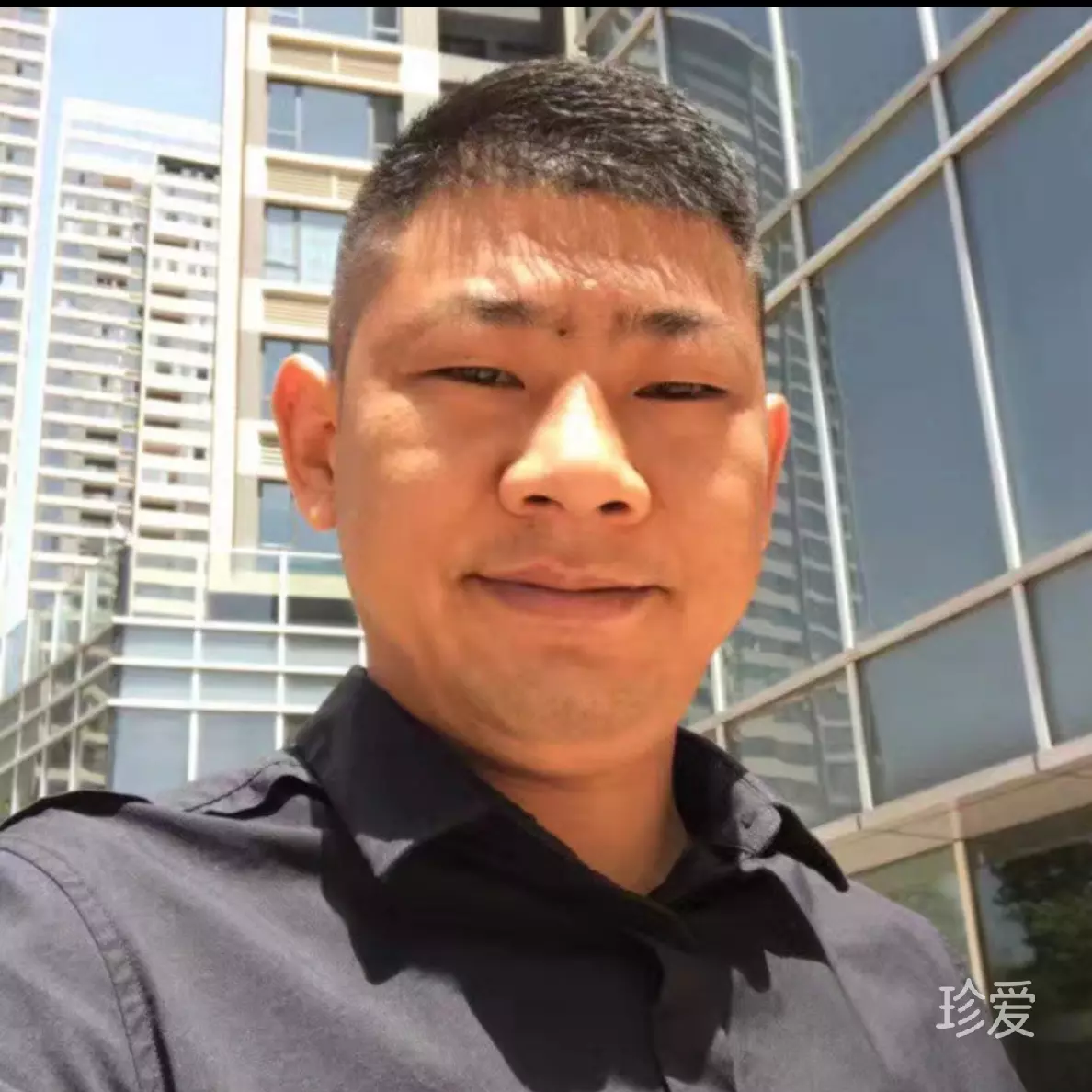 亮哥
