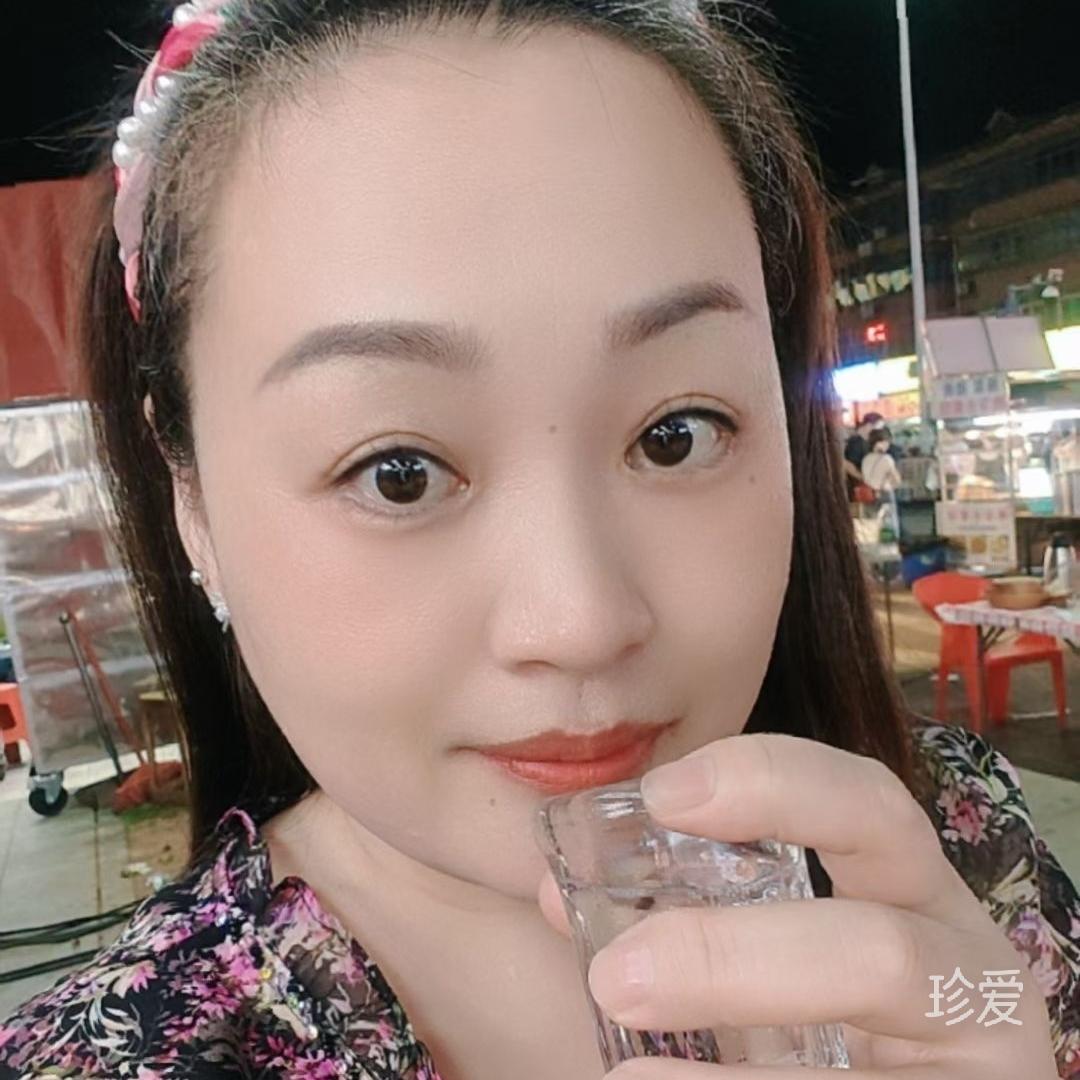 手心的月光