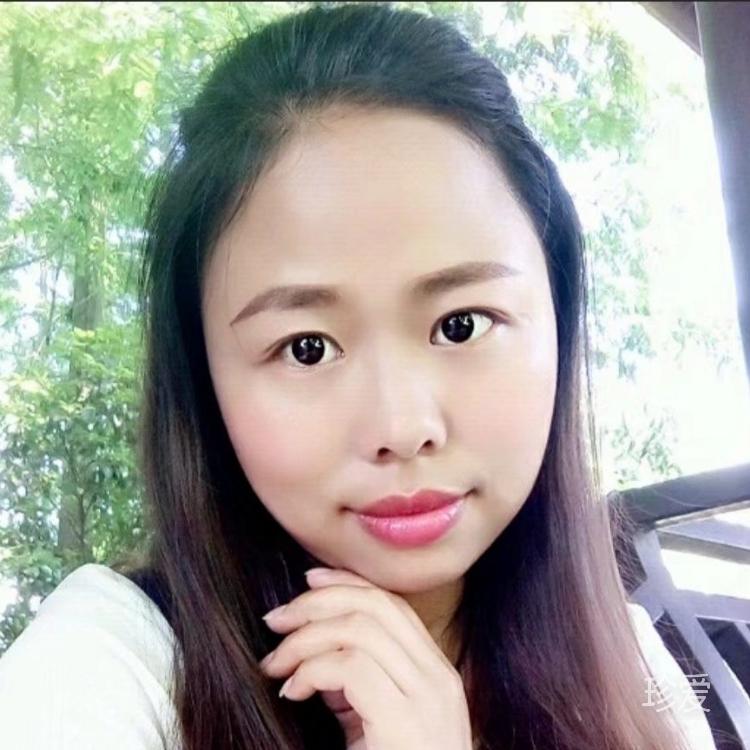 爱笑的钰
