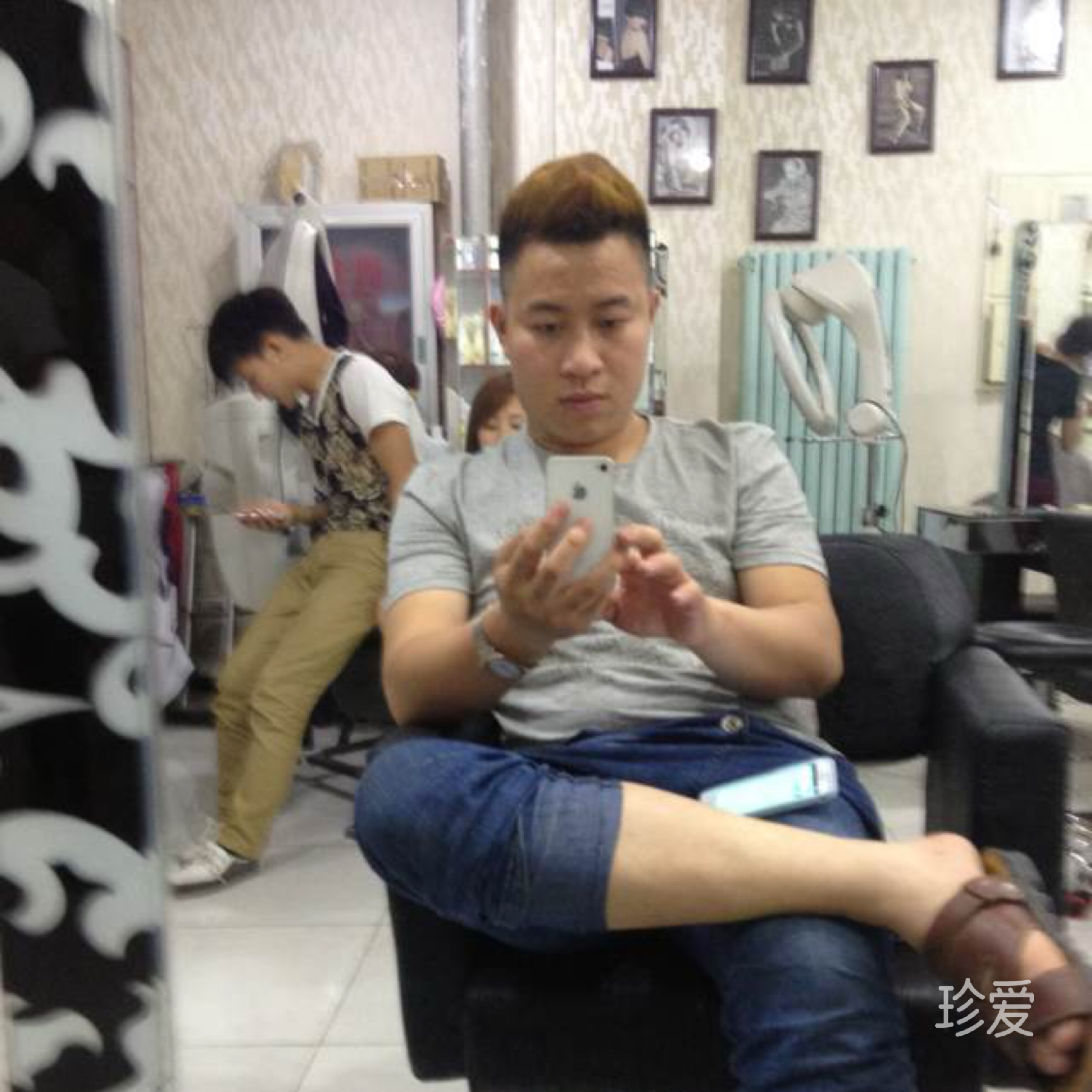 烈酒最懂伤心人