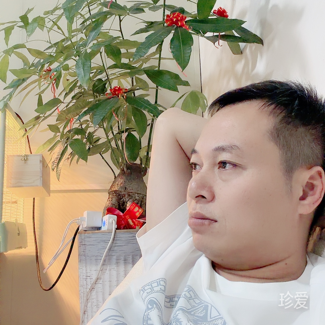 左耳說愛妳
