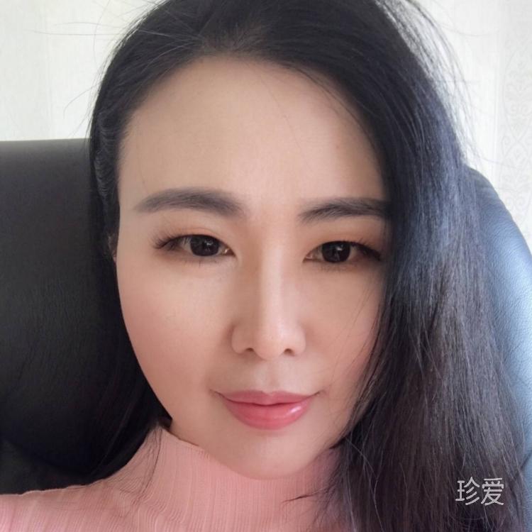 誰卑微了現(xiàn)實