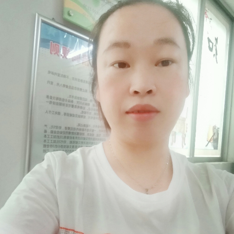 山谷里的百合花