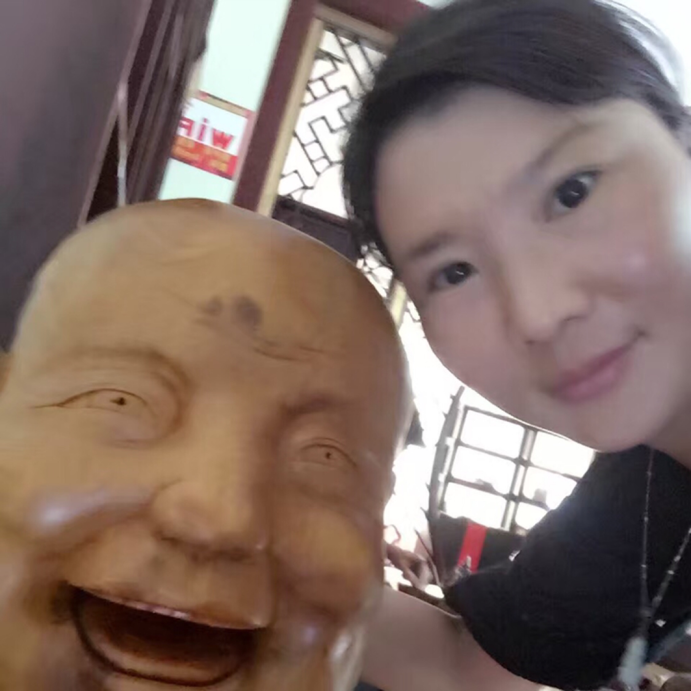 Chrissy花開(kāi)陌陌