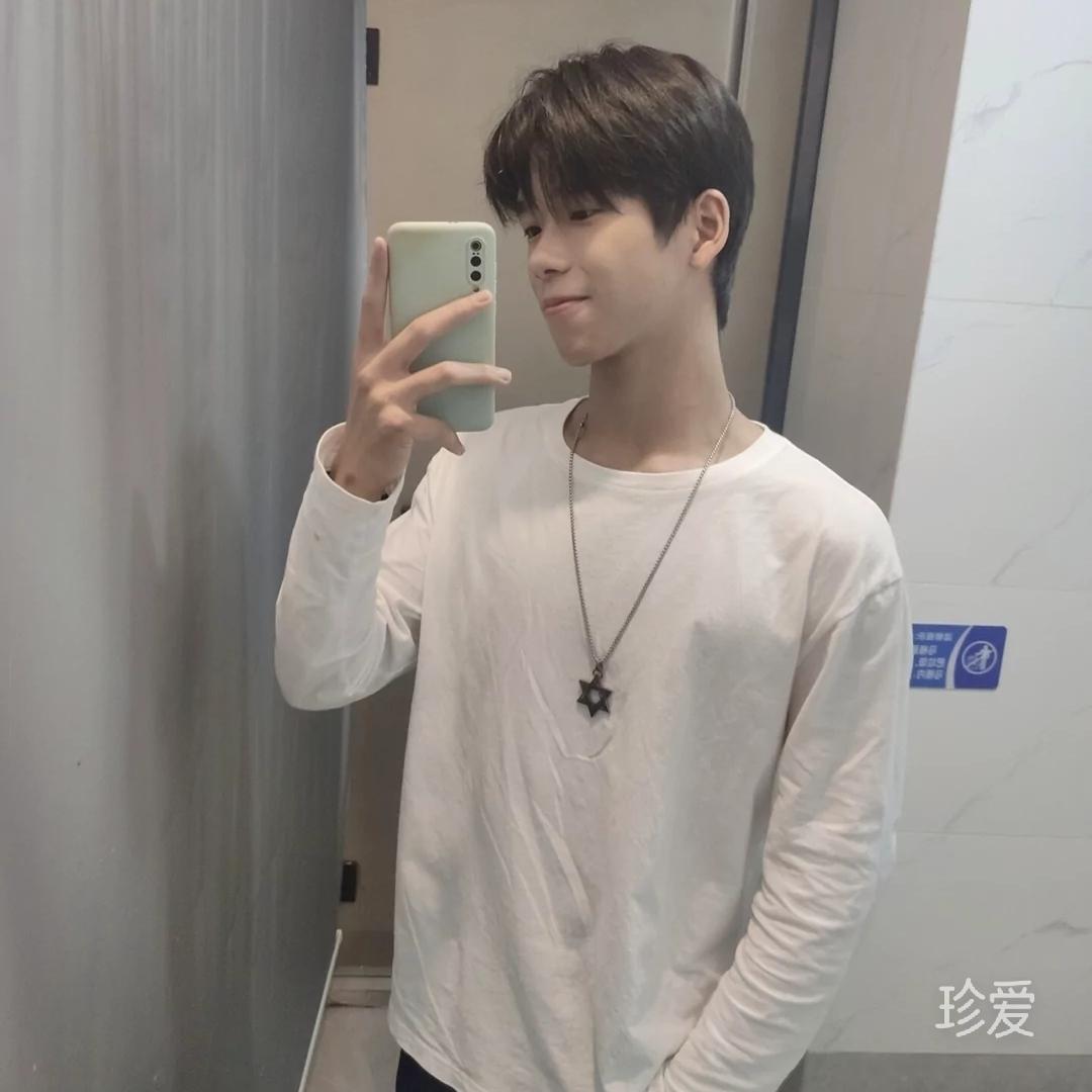 宴妗