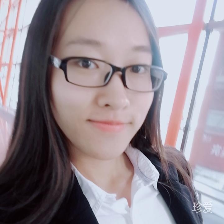 胖墩墩男孩