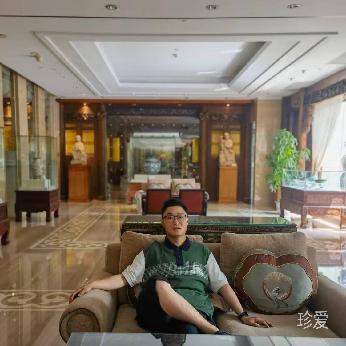 小龙人