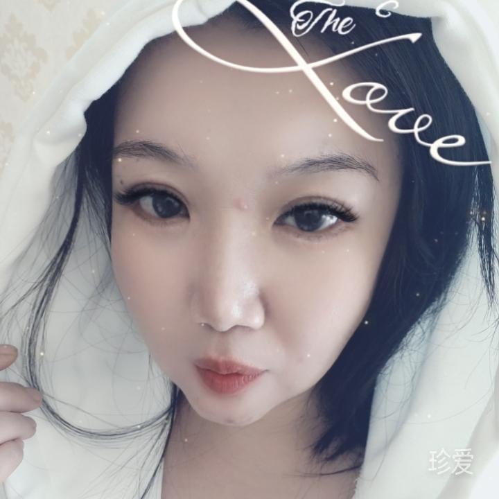 就像荒漠开出寂寞的花