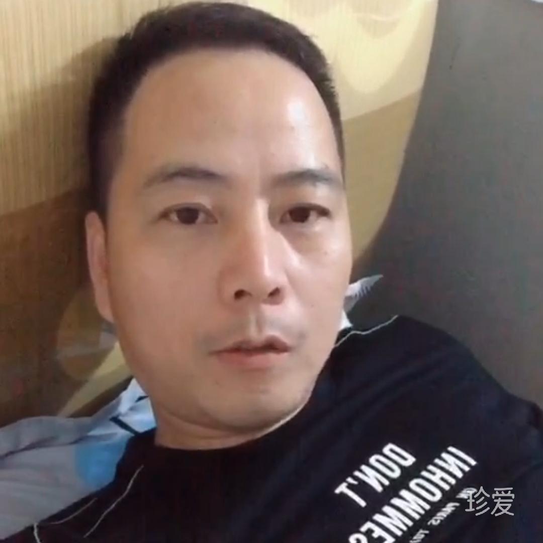 笑已麻木