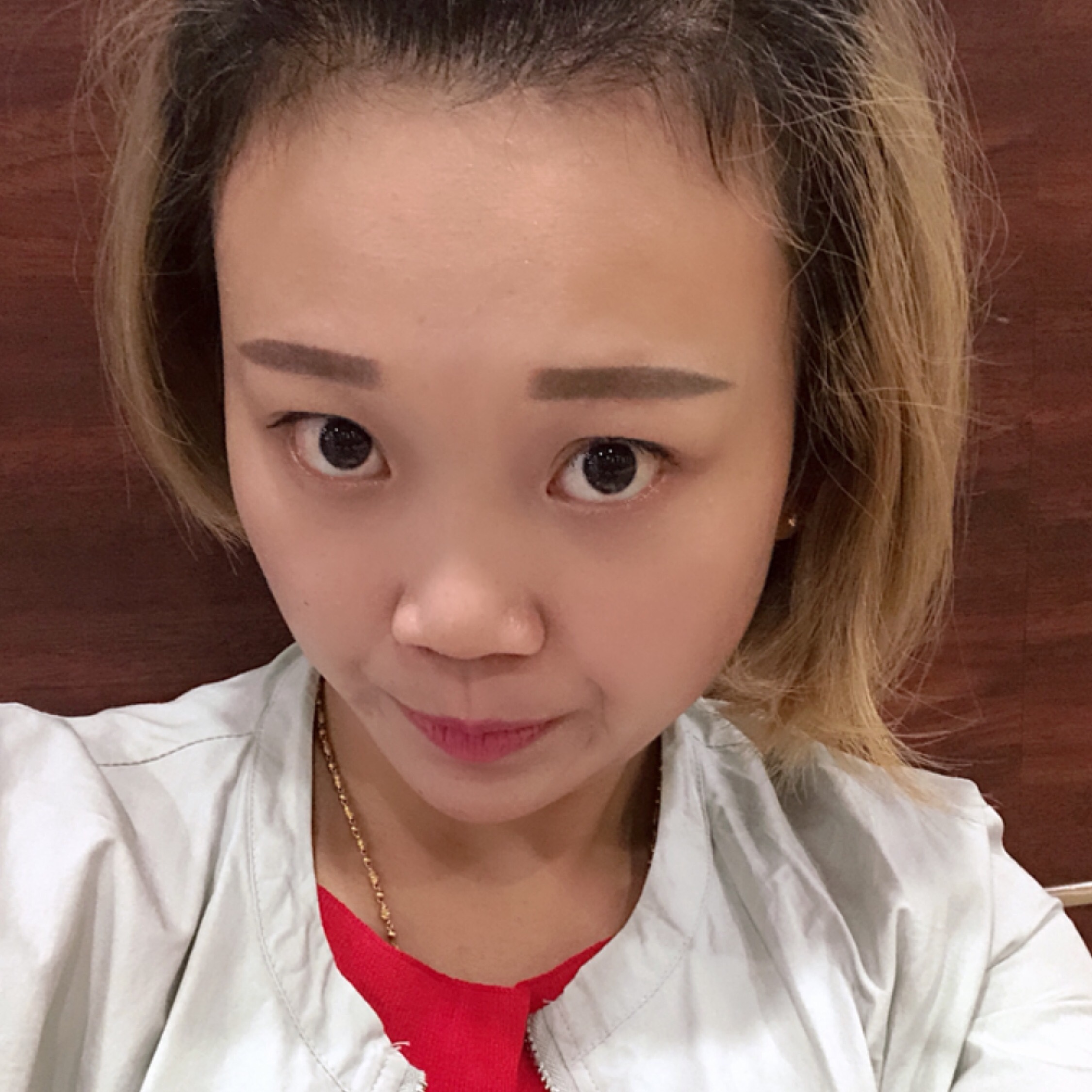 牵手共度未来