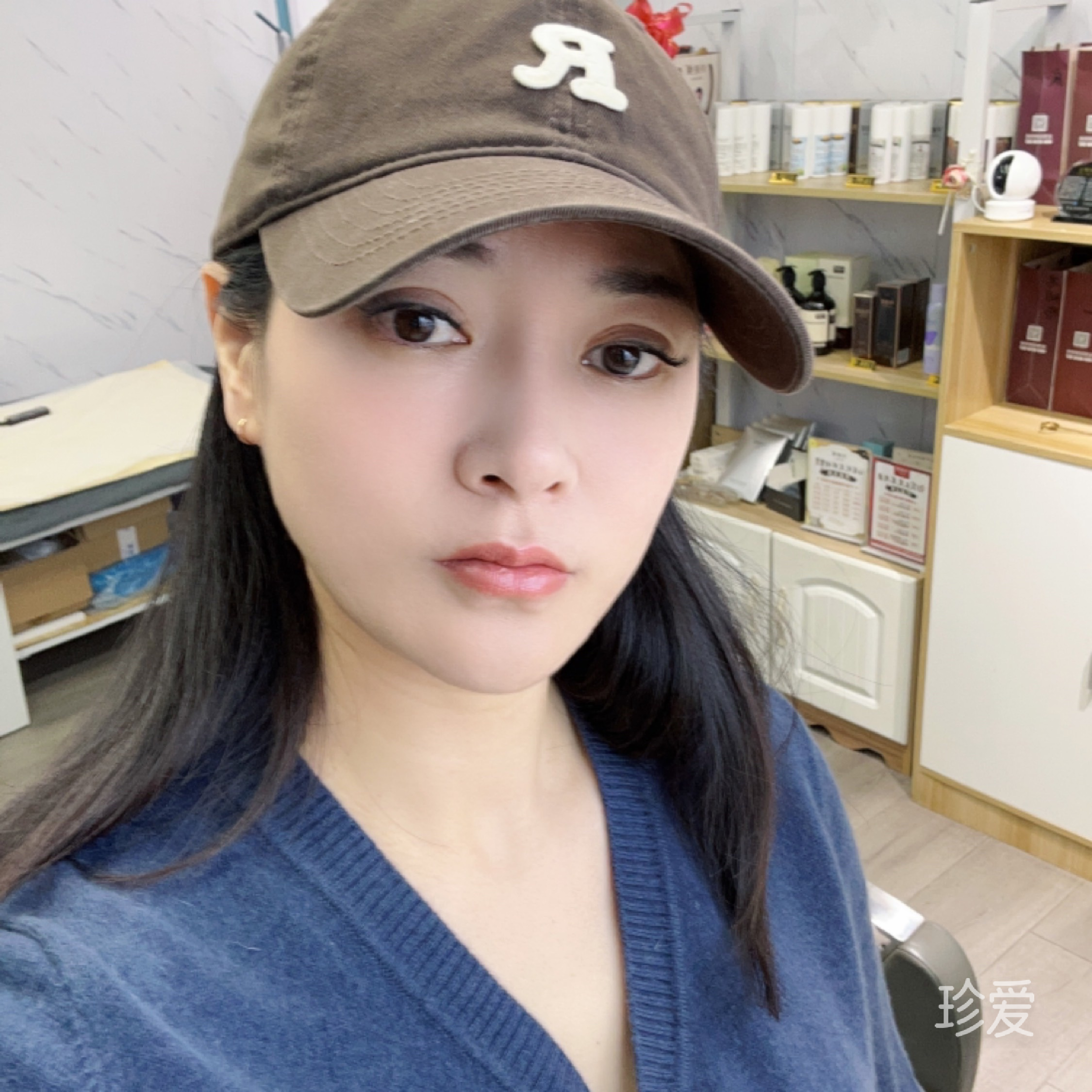 顾影自怜
