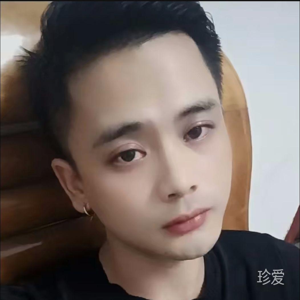 微笑中带点无奈