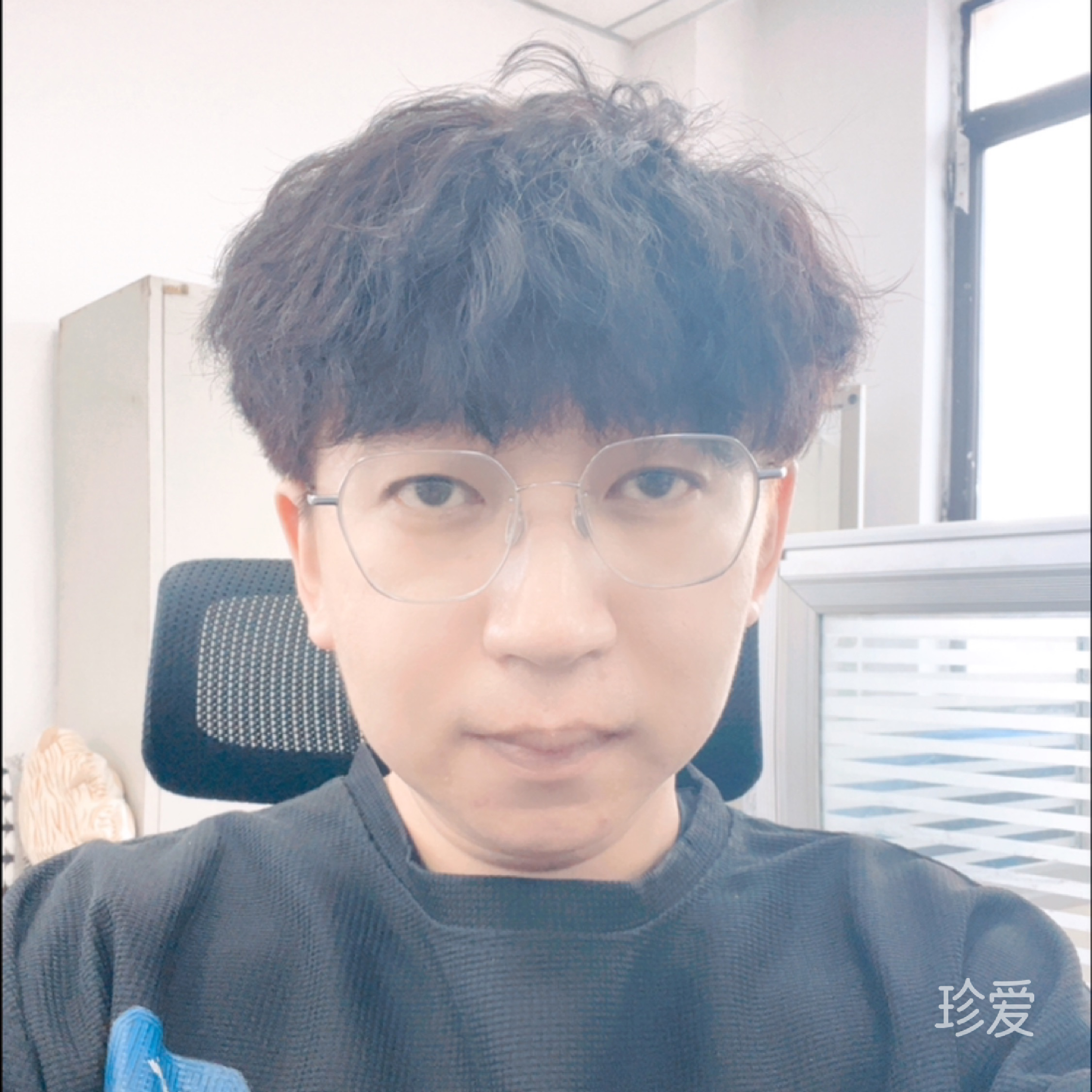 等风带来一朵云