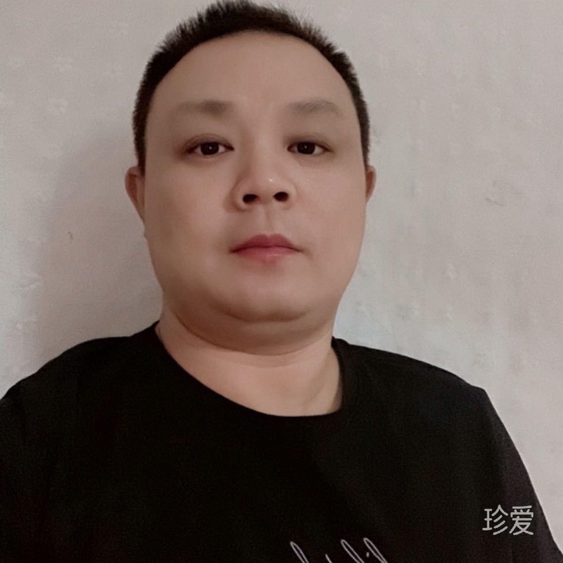 某某