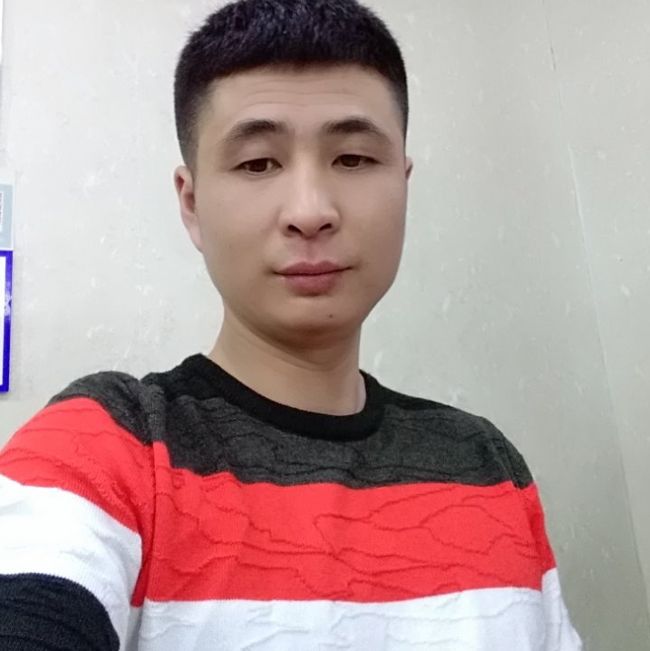 小樓一夜聽春雨