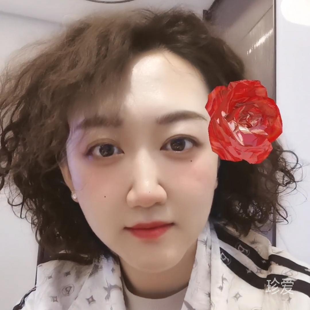 淡淡的紫