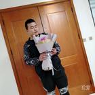 遇一人白首