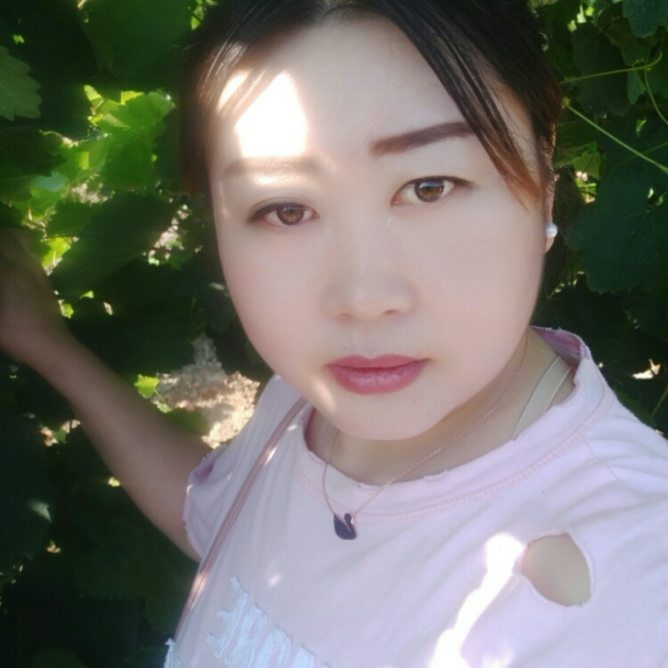 紅塵幾度歡顏笑