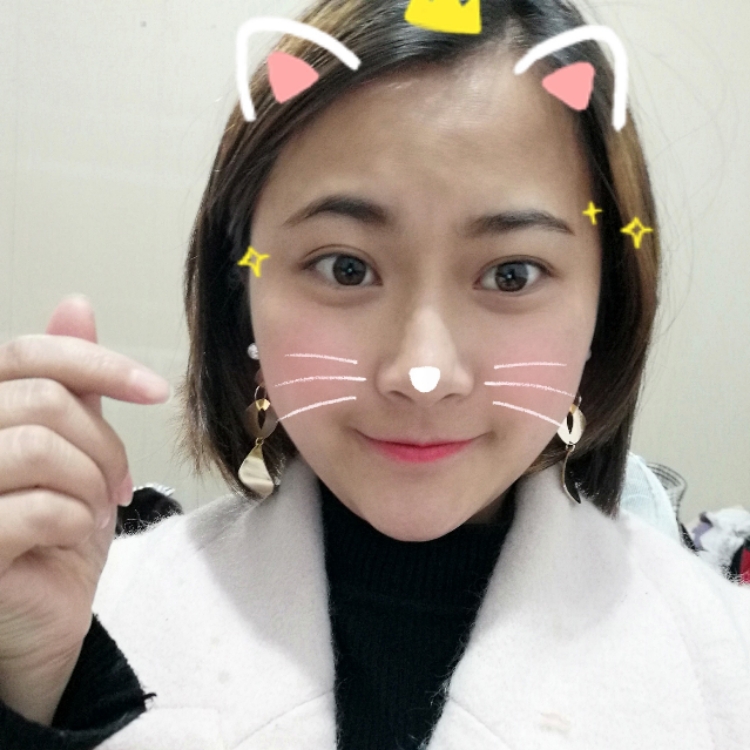 圆嘟嘟的小可爱